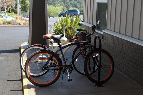 bikes locked up outside